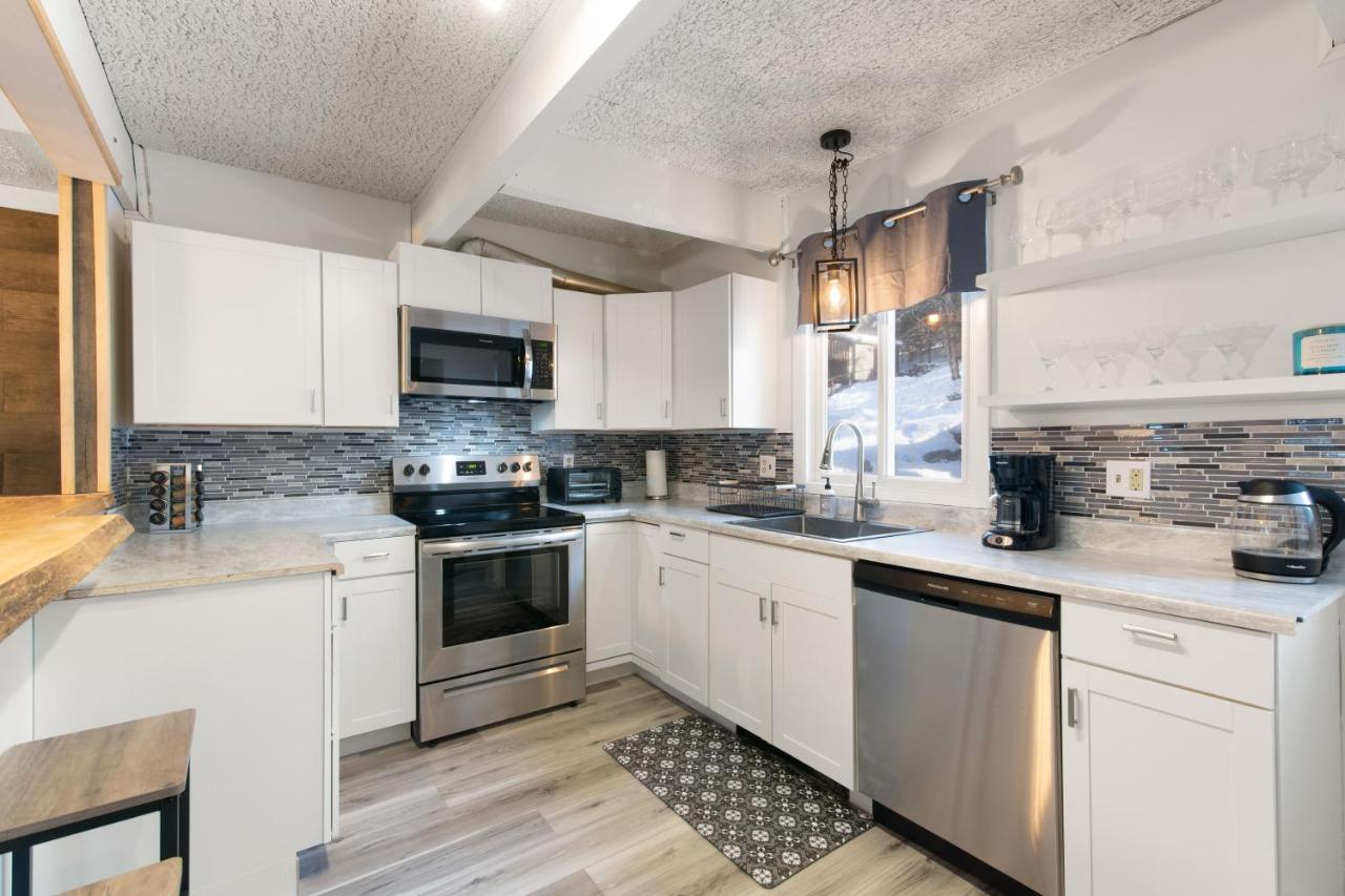 Vermont Getaway! Newly Renovated! Stratton Valley Exterior foto